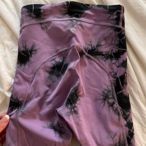 SIZE 2 Above ankle WORN ONLY 1 TIME TOO SHORT FOR ME! :)